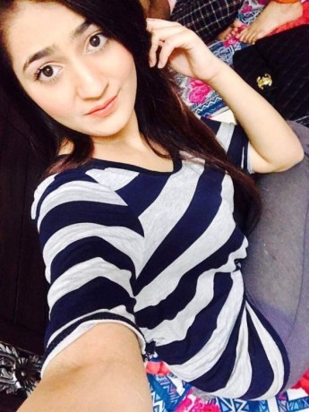 girl-available-in-gulberg-hotel-lahore-03351647179-big-0